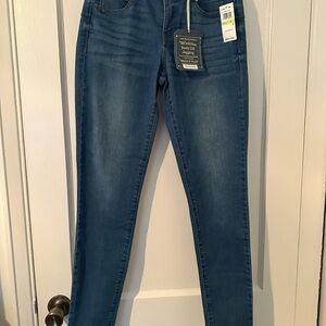 Democracy Women's Denim Skinny Jeans